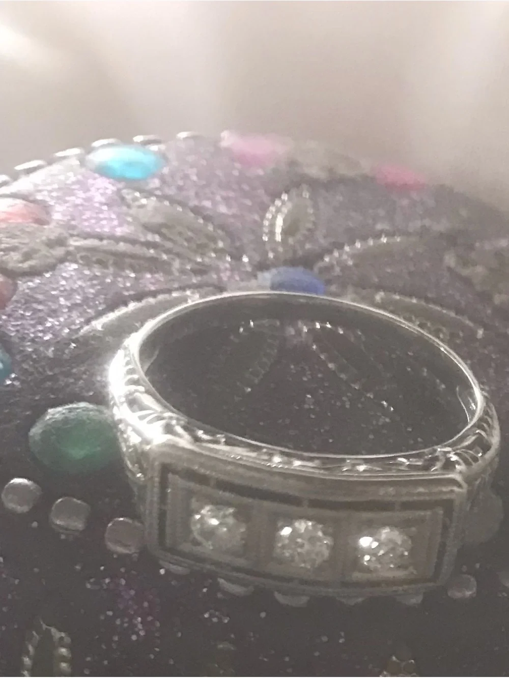 Antique 18k Diamond Filigree Ring